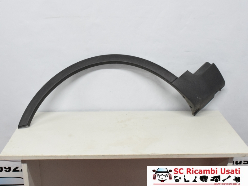 13004_0022 Modanatura Parafango Ant Sx Ford Kuga 2012